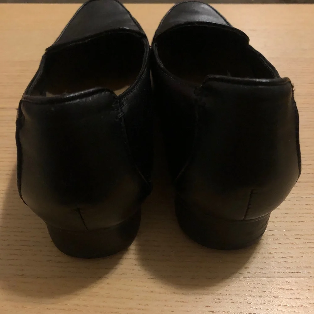 Clarks worn once